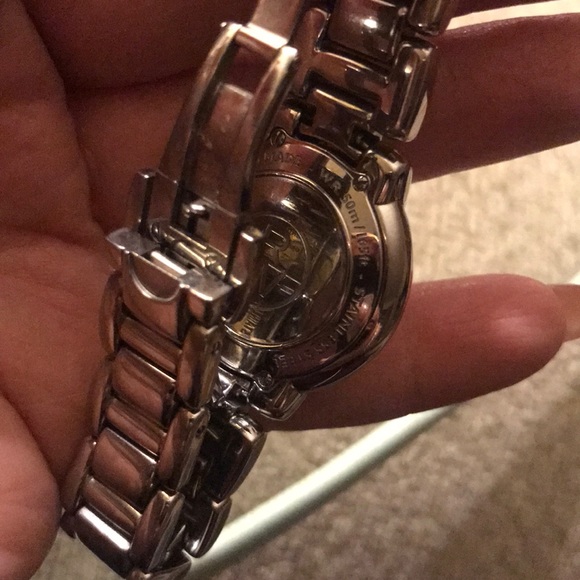 Raymond Weil Women Silver Watch - Picture 4 of 5